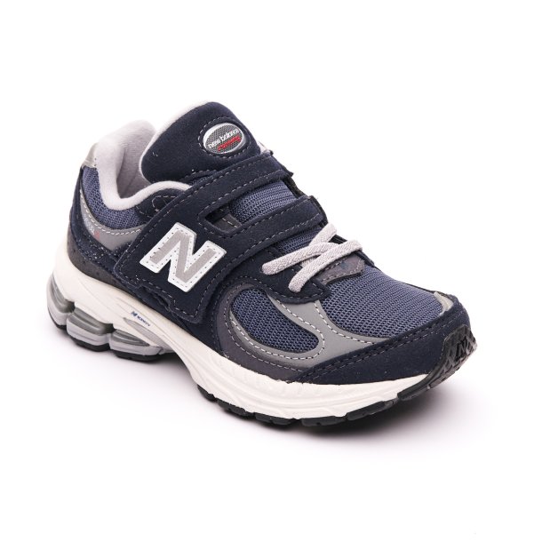  New Balance 2002 SF