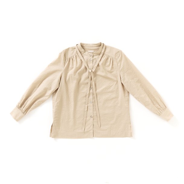  Skjortebluse med bindebnd havre