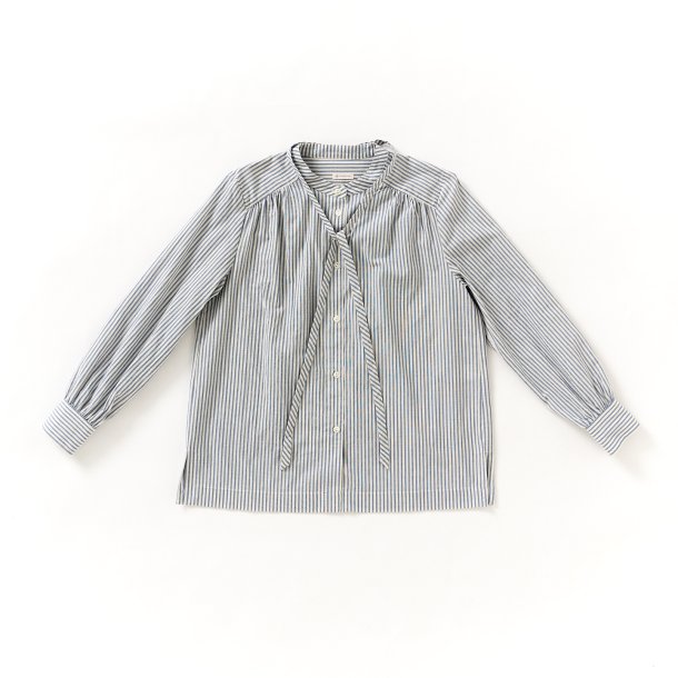  Skjortebluse med bindebnd striber